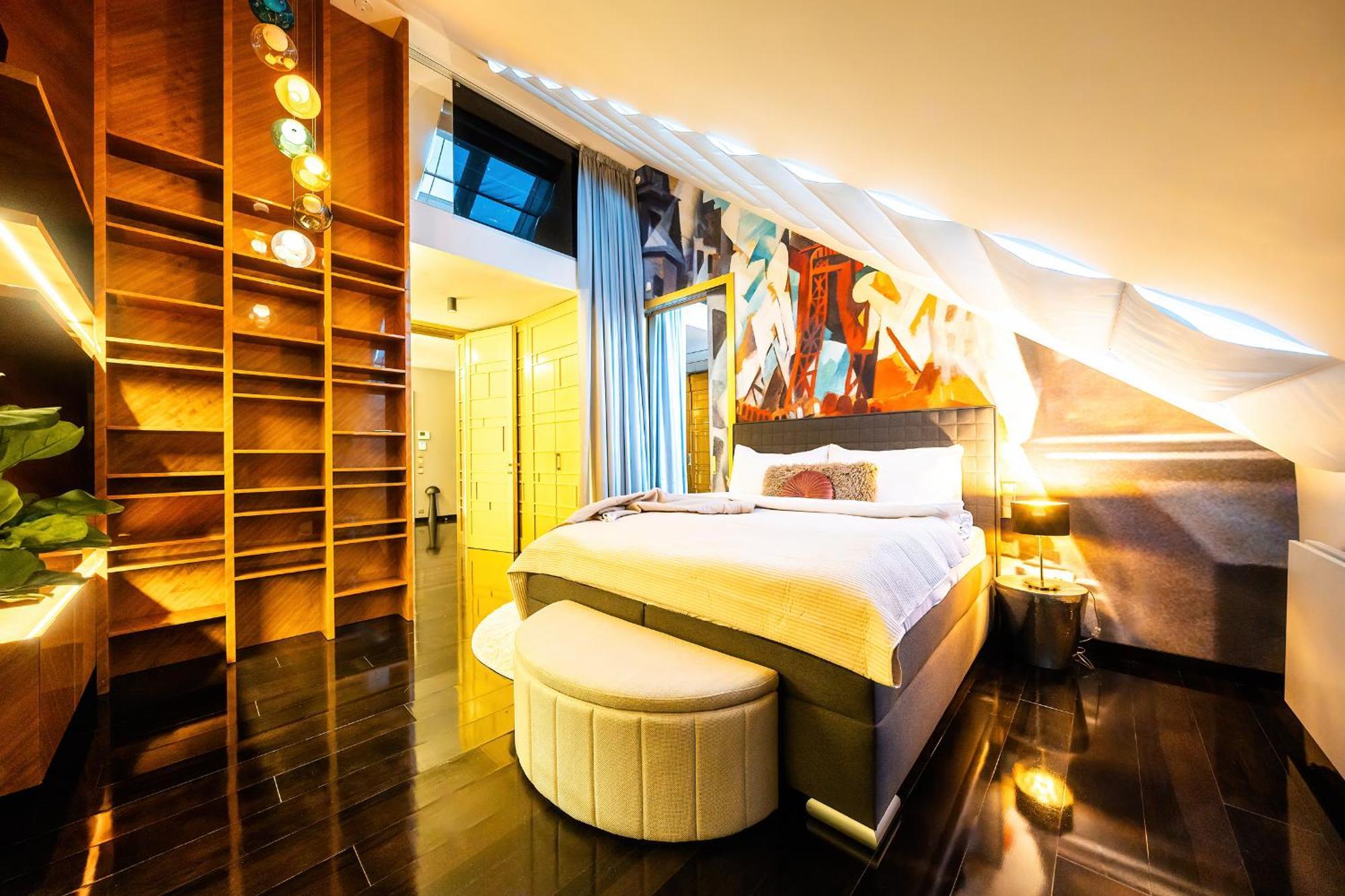 Billionaires Boutique & Premium Suites, Old Town * Prag